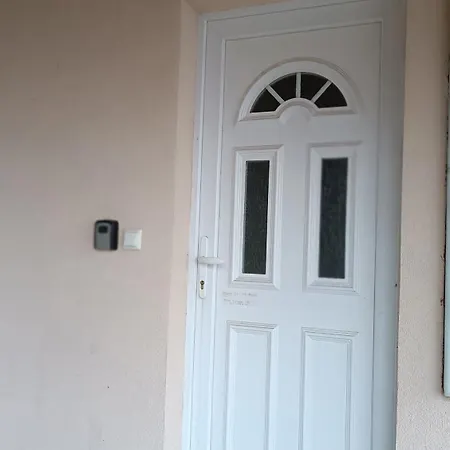 Holiday home Mountain Gologlavica